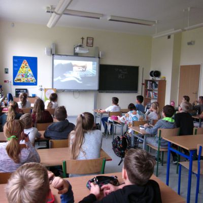 Szkolny Dzień Bezpieczeństwa Cyfrowego w Szkole Podstawowej nr 35 w Toruniu